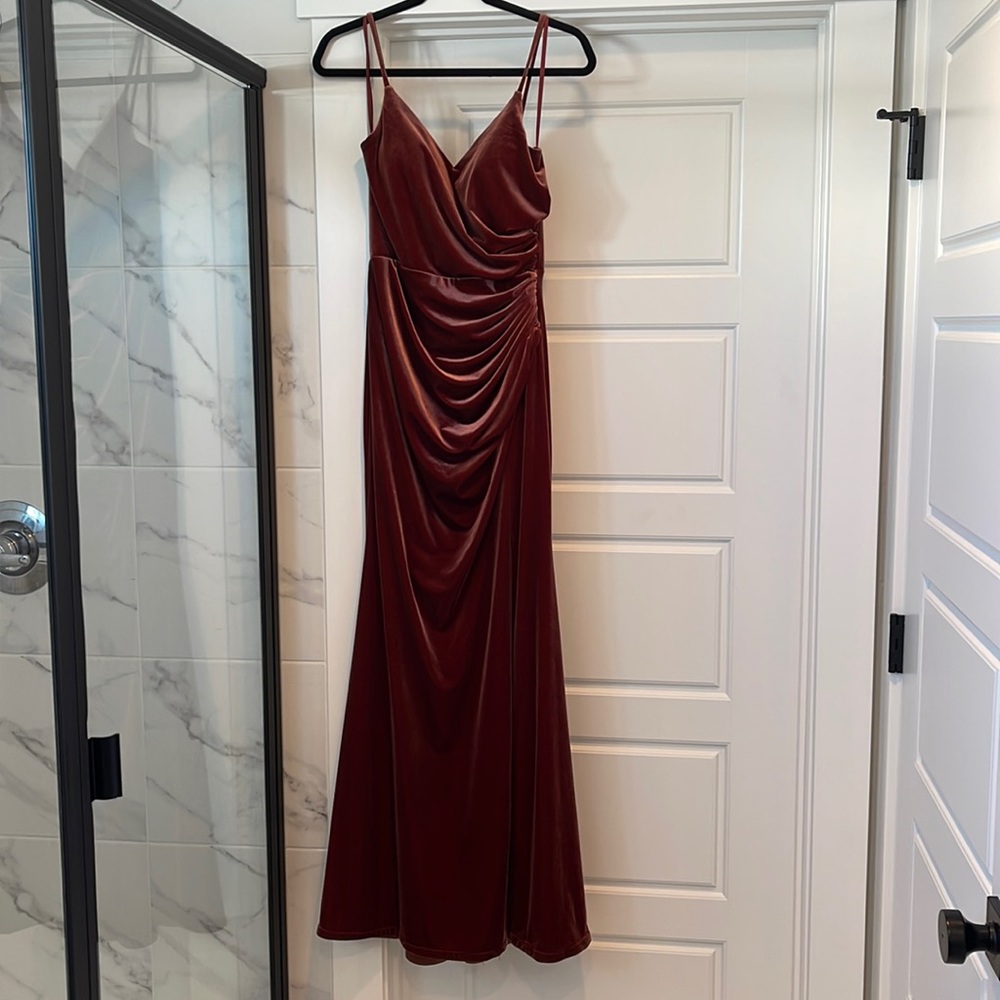 Revelry Rory Velvet Dress Size 6 Terracotta